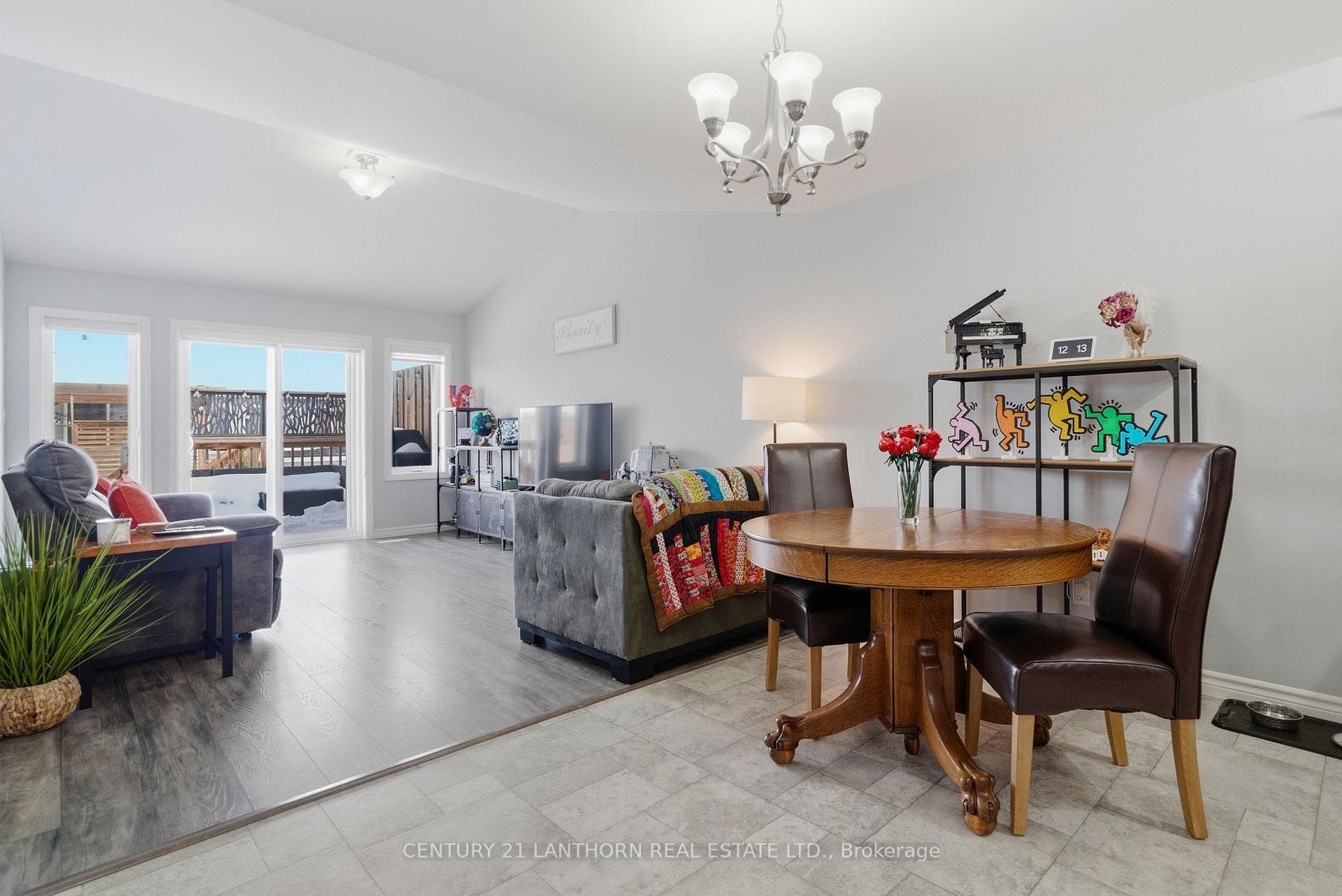 29 Sandhu Crescent photo 12