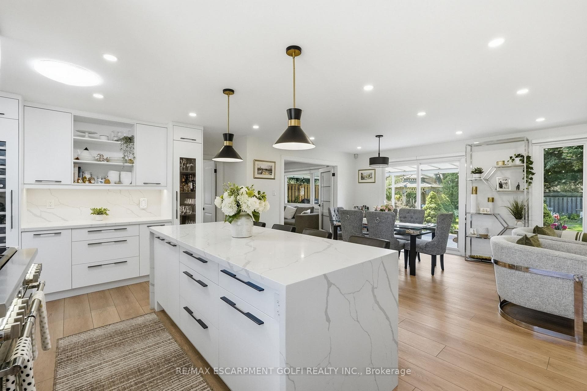 12 Cheval Drive photo 12
