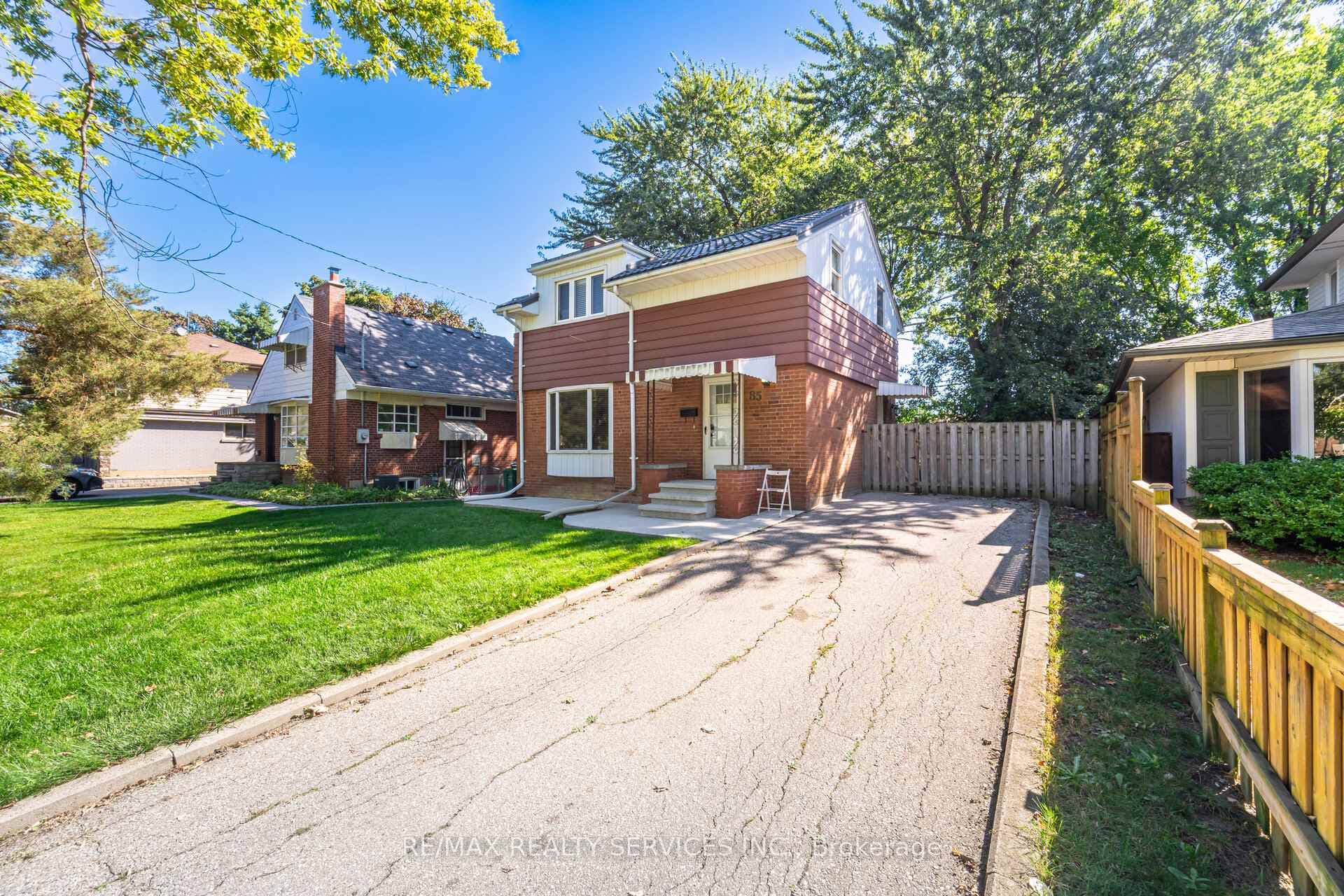 85 Eldomar Avenue photo 3