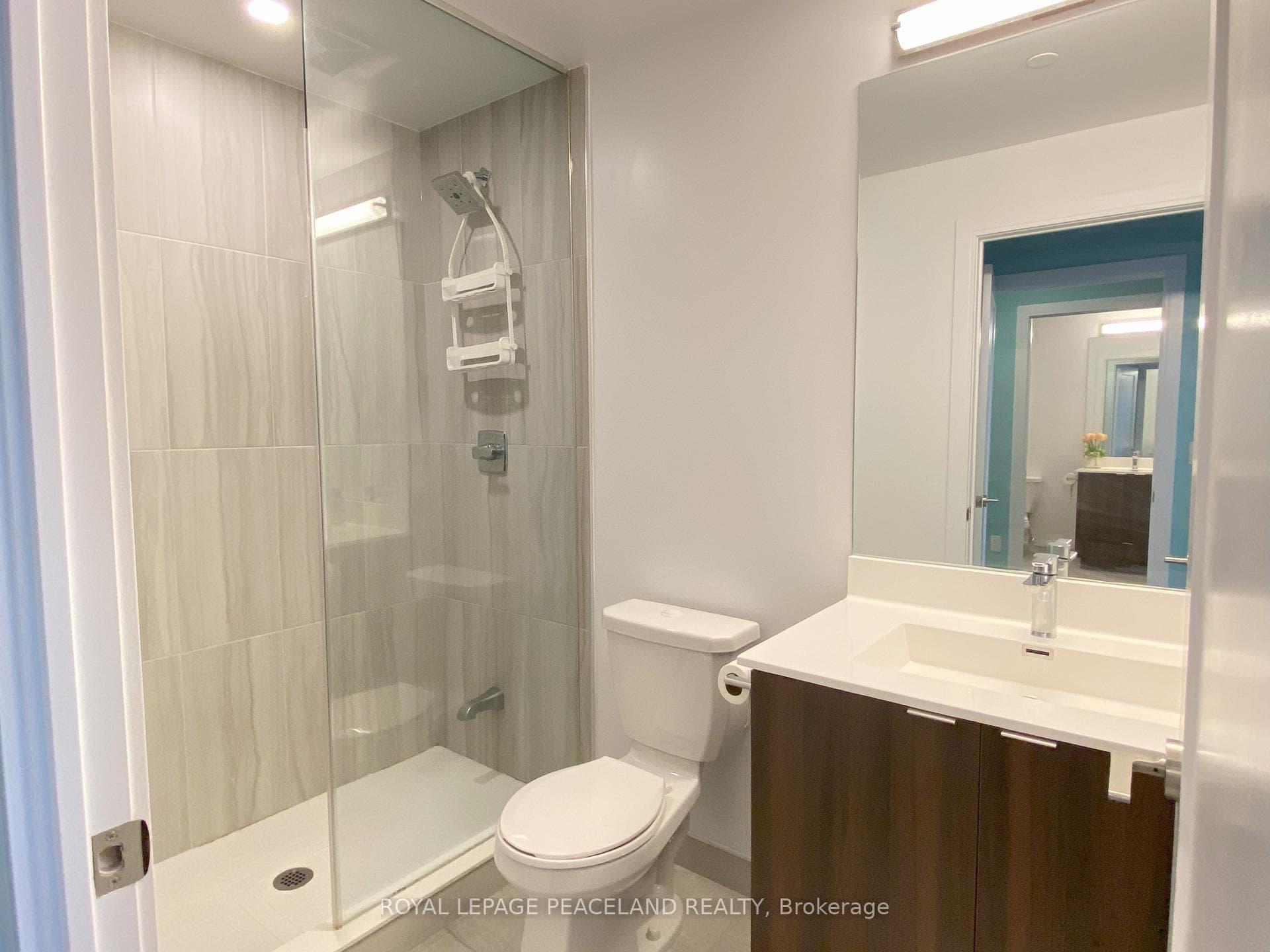 225 Village Green Square Unit 410 photo 17