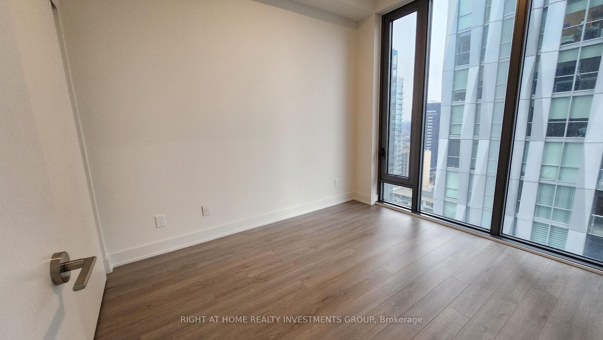 8 Cumberland Street Unit 2109 photo 7