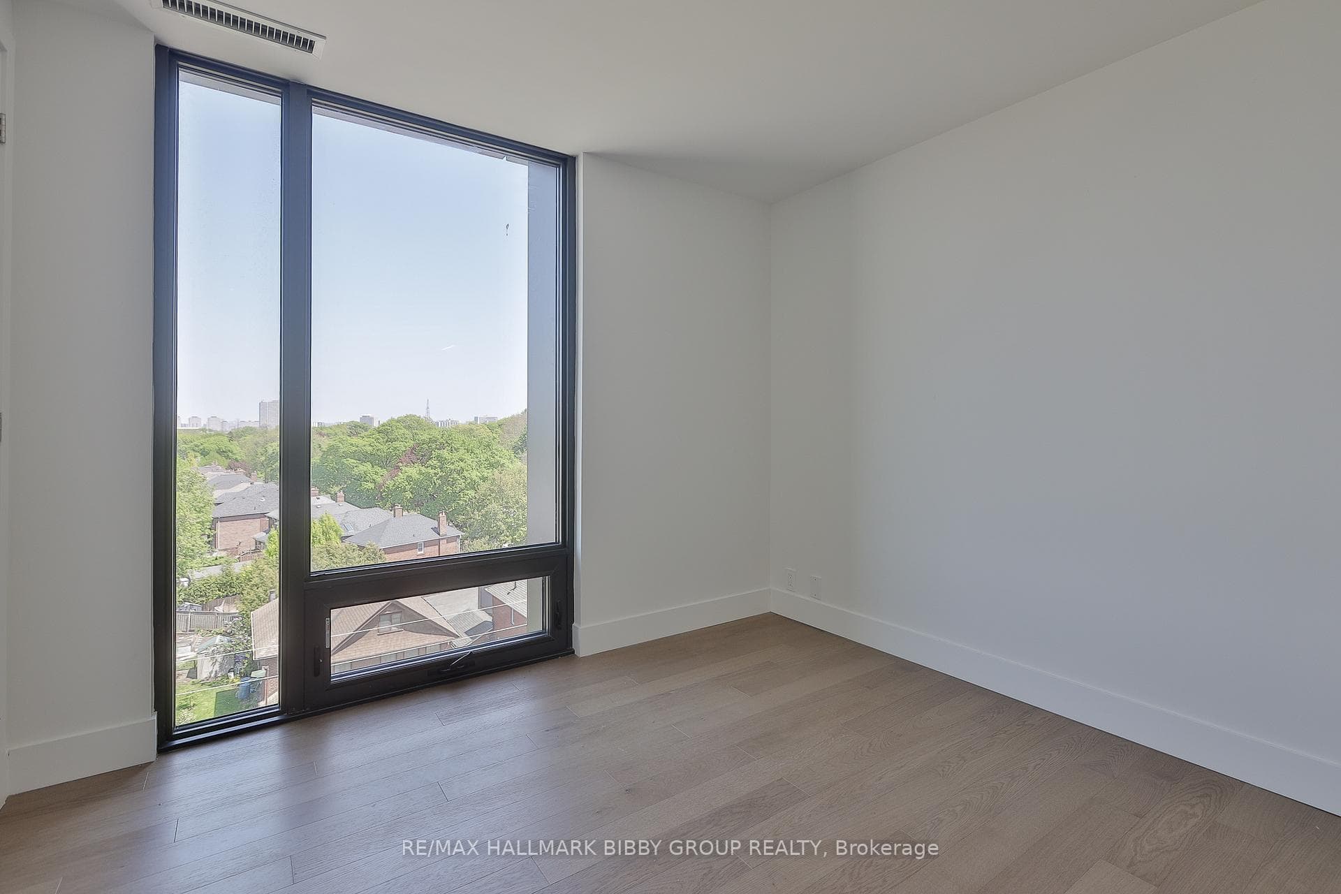 1414 Bayview Avenue Unit 603 photo 16