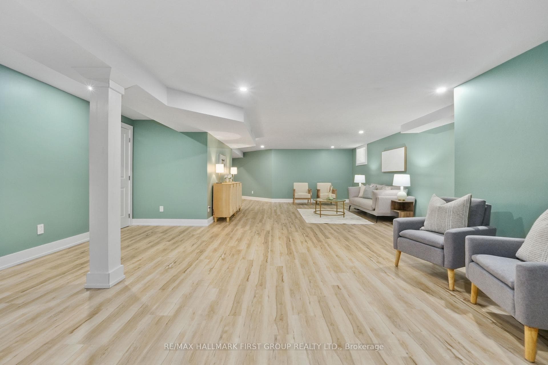 927 Ernest Allen Boulevard photo 36