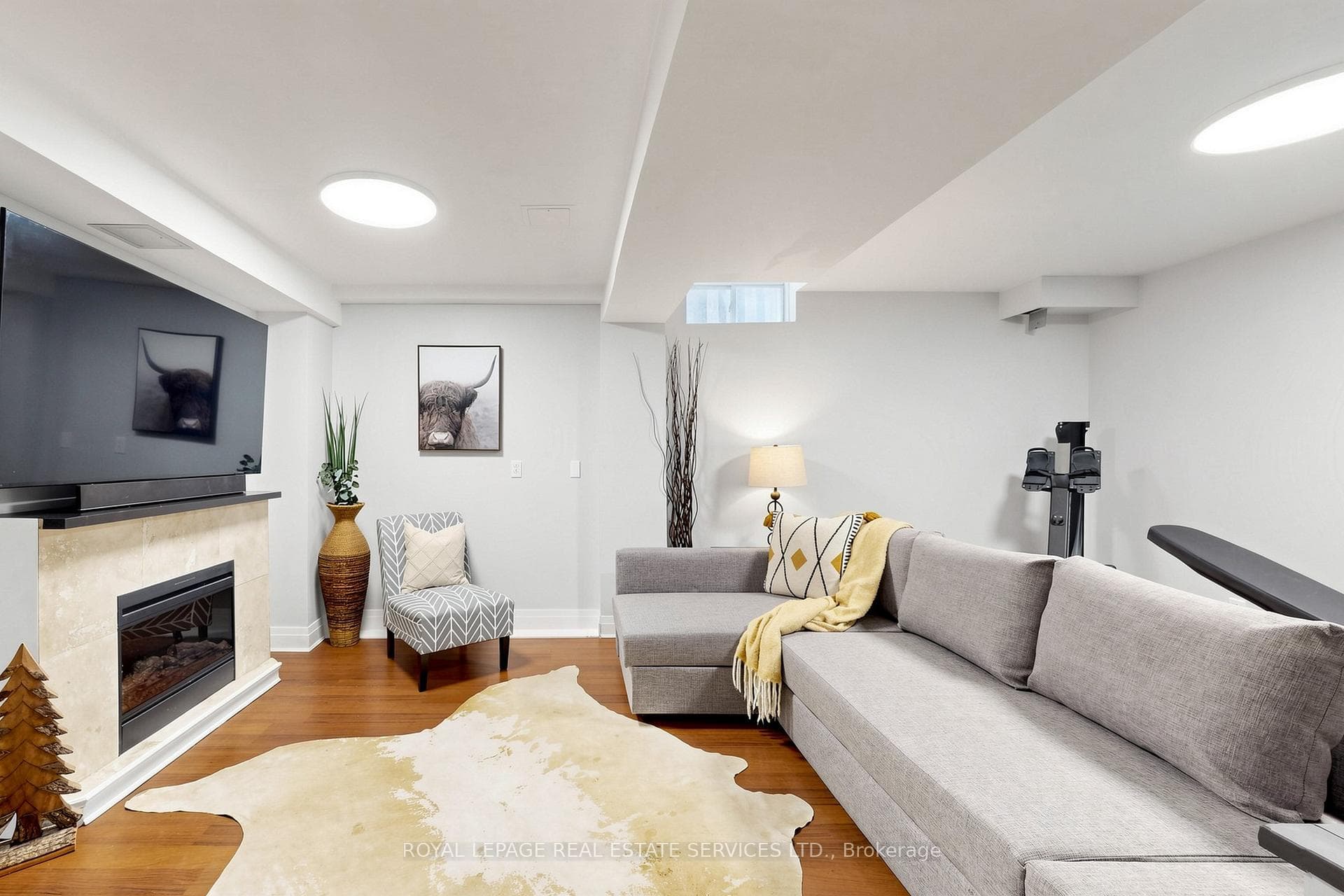 174 Royal Valley Drive photo 35