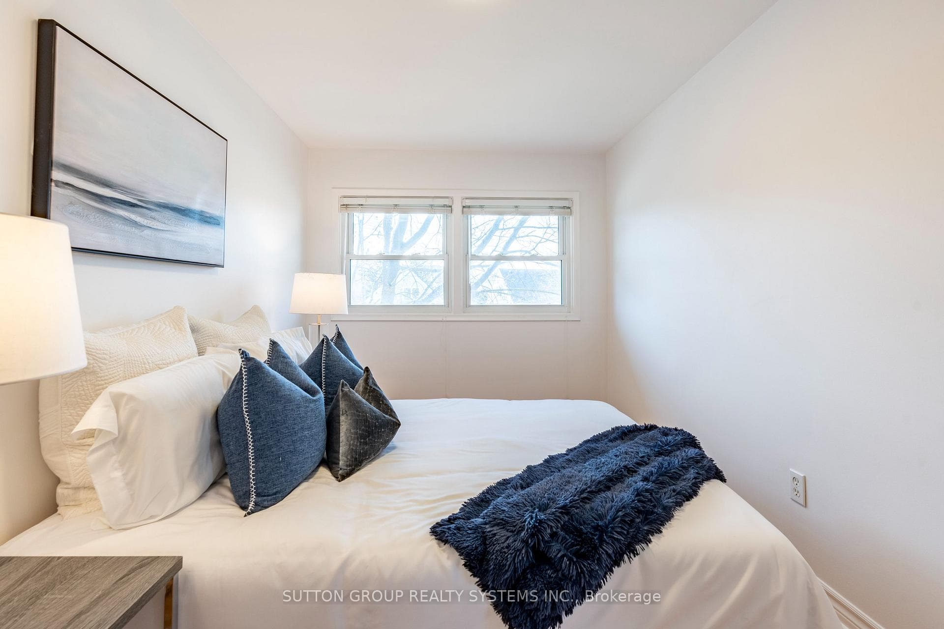50B Ellis Crescent photo 20