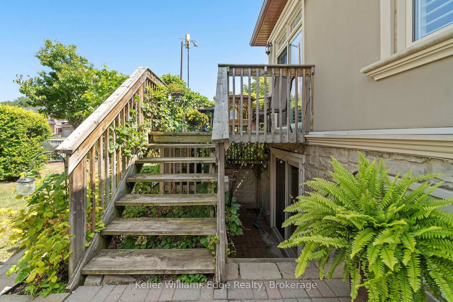 2201 Blackbird Court photo 46