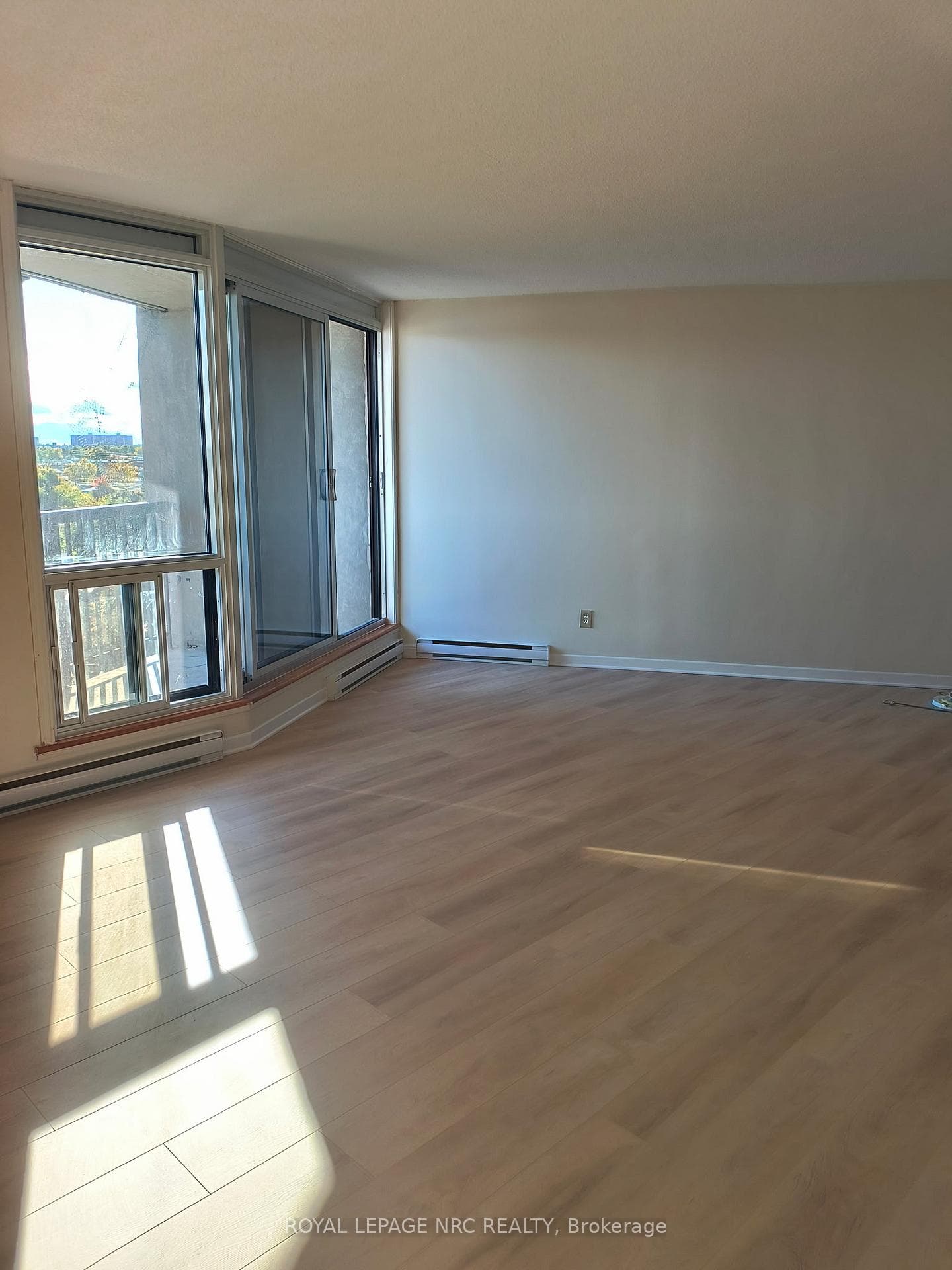 900 Dynes Road Unit 706 photo 10