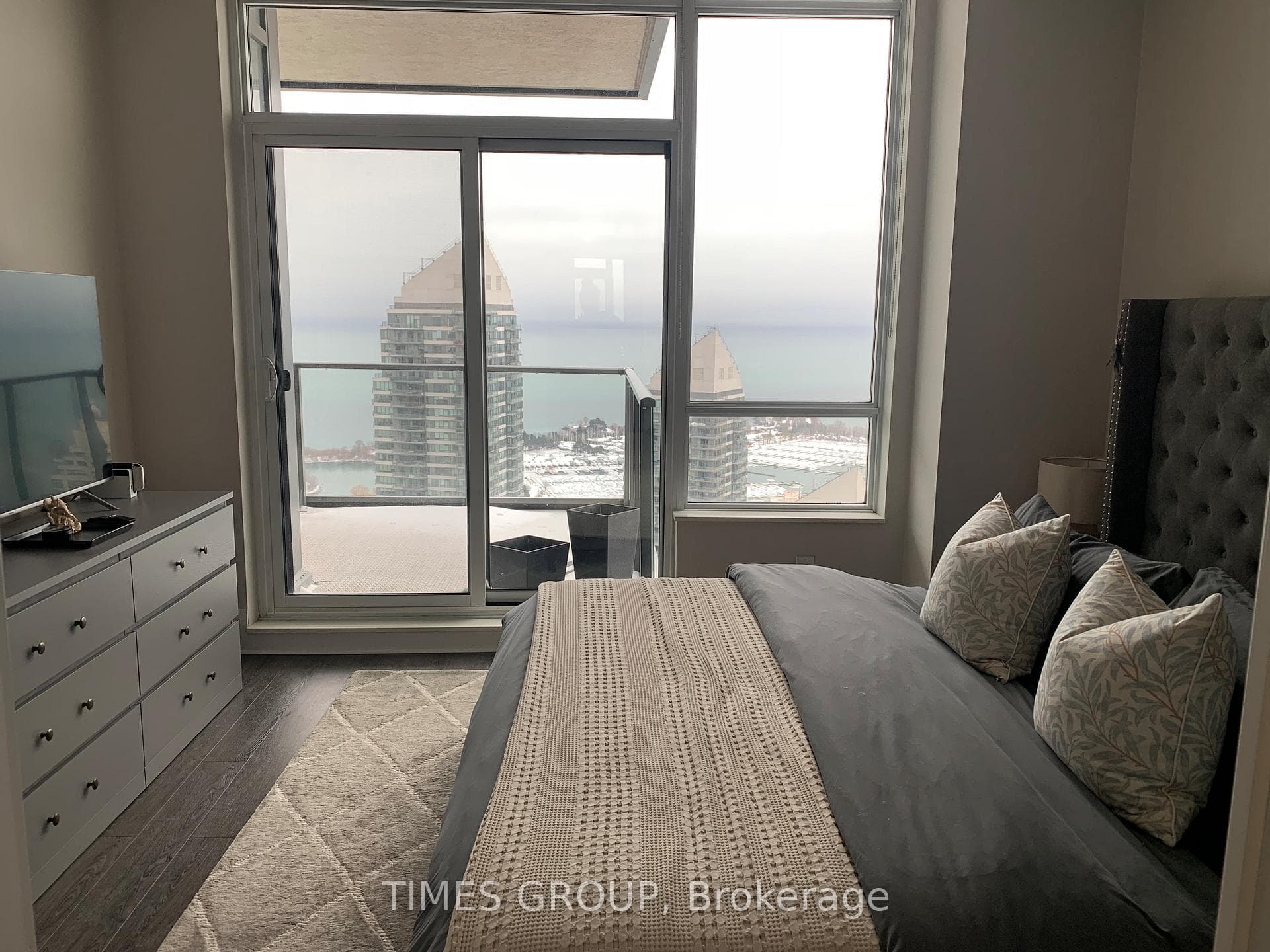 36 Park Lawn Road Unit 4203 photo 5