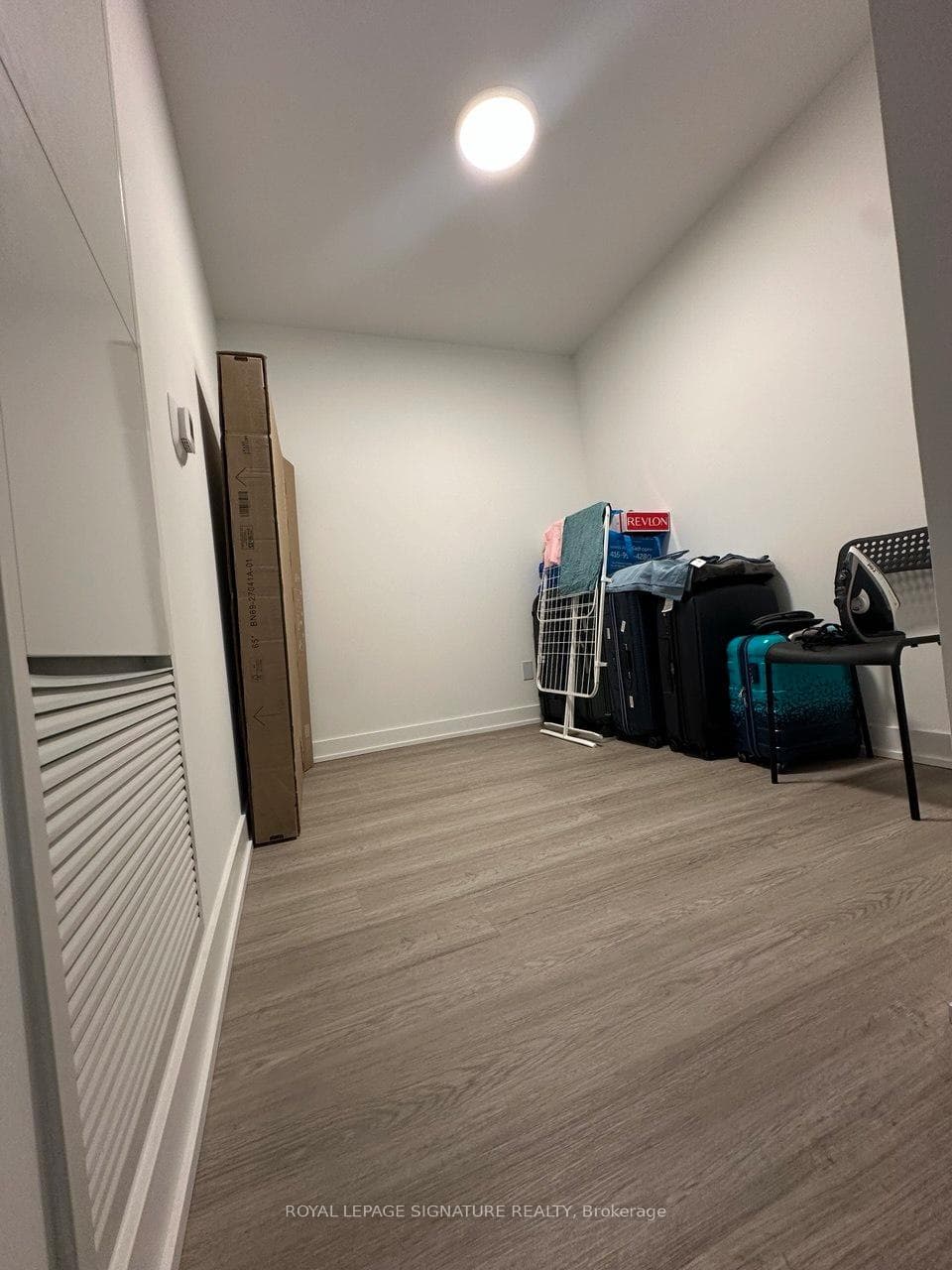 8188 Yonge Street Unit 222 photo 11
