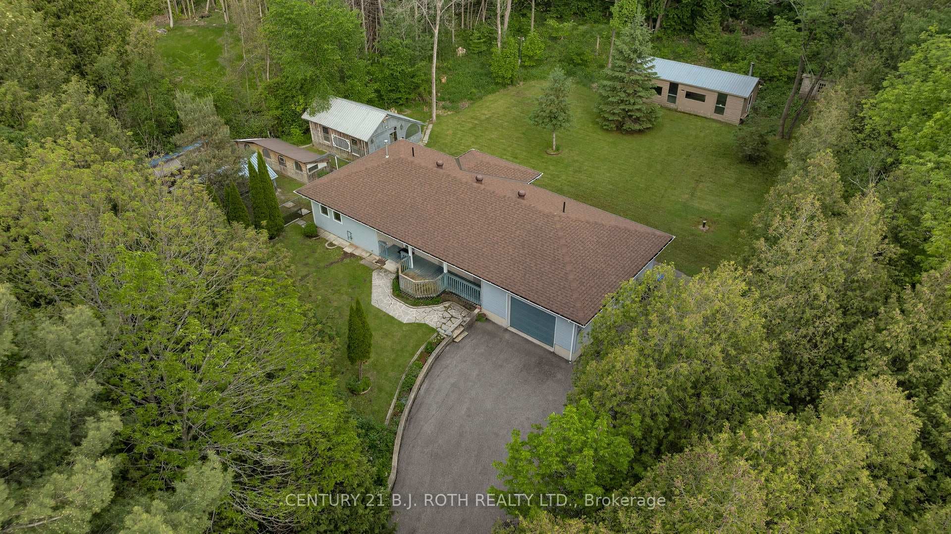 1775 Division Road photo 1