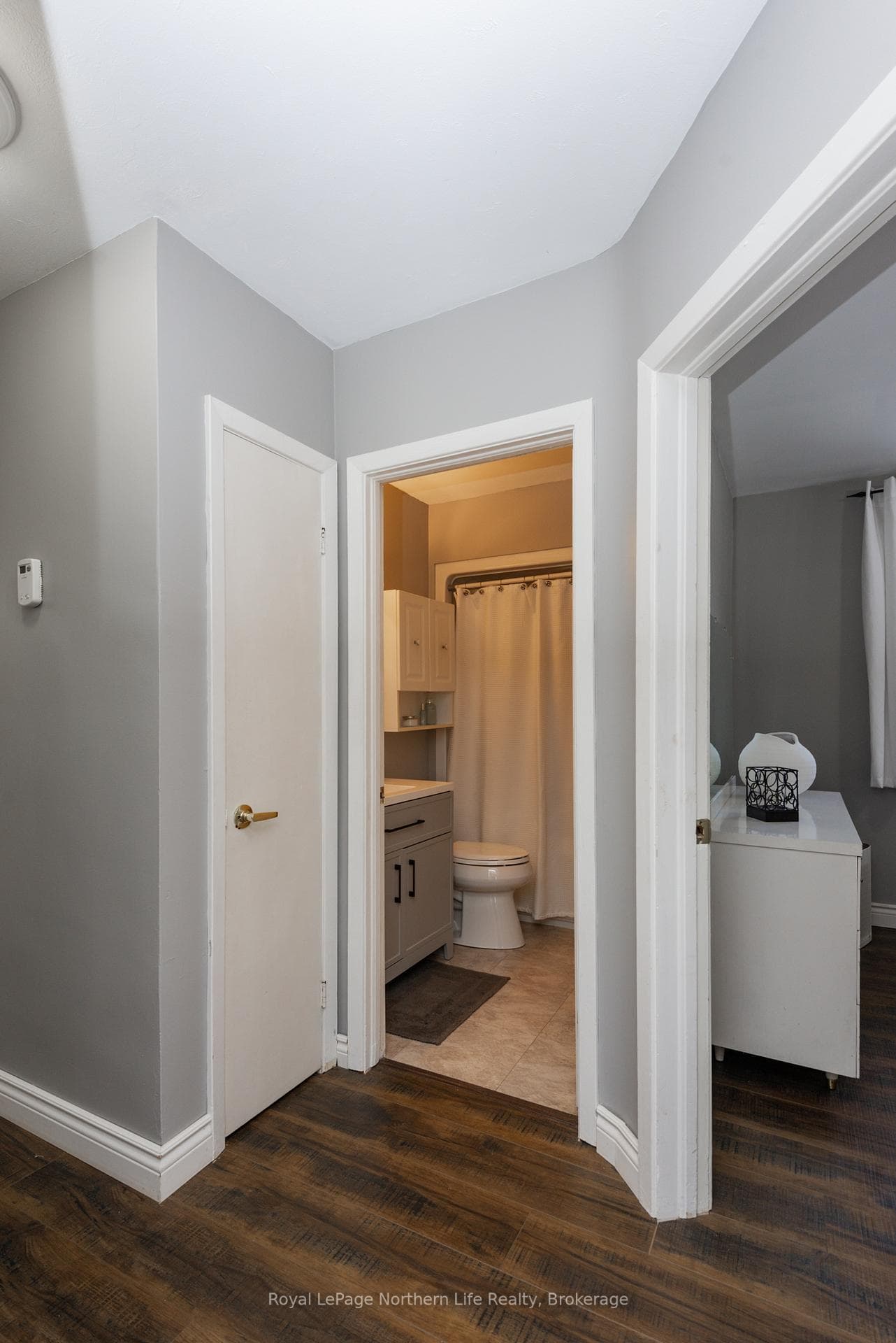 22 Prince Edward Drive photo 29