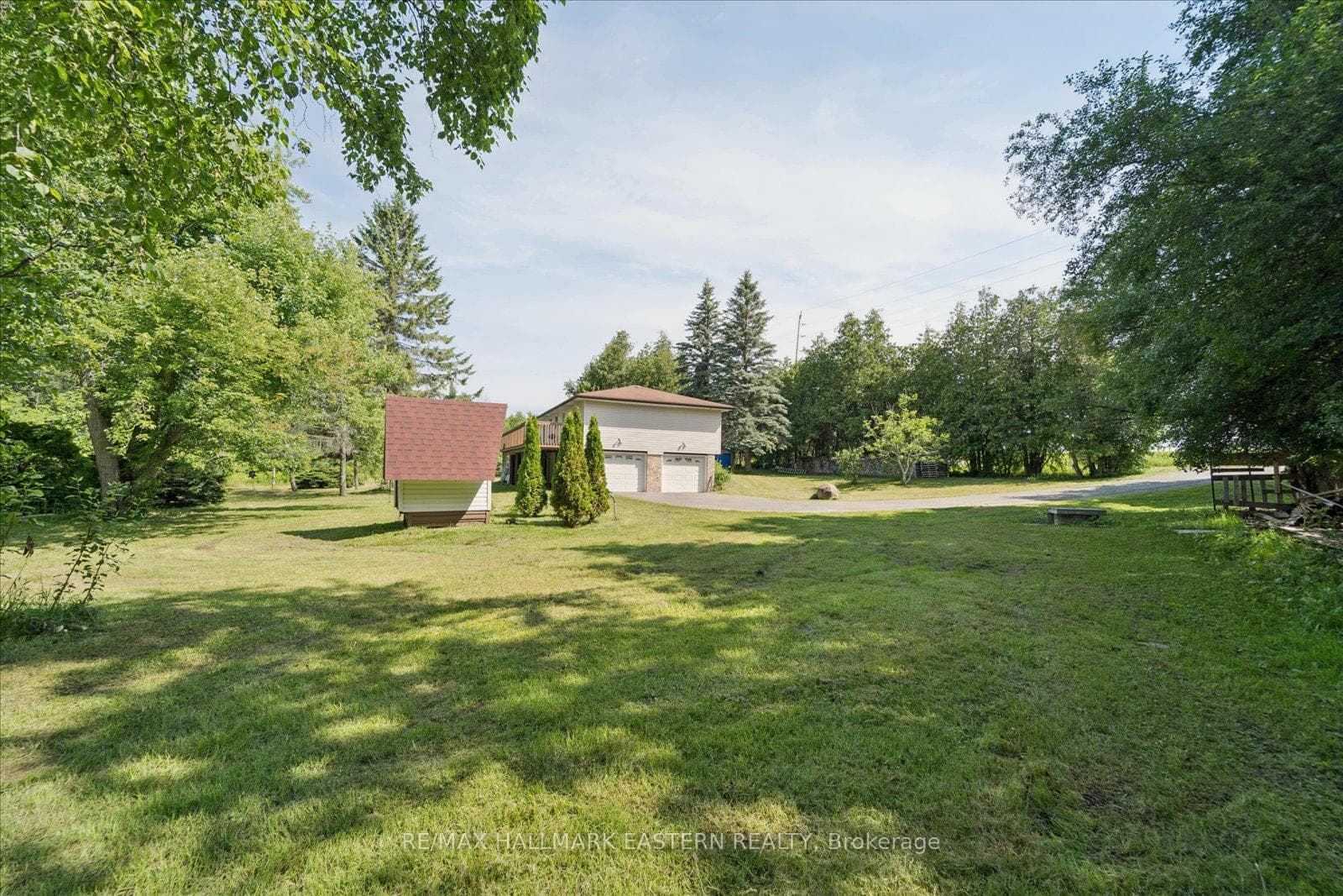 401 Ogemah Road photo 5