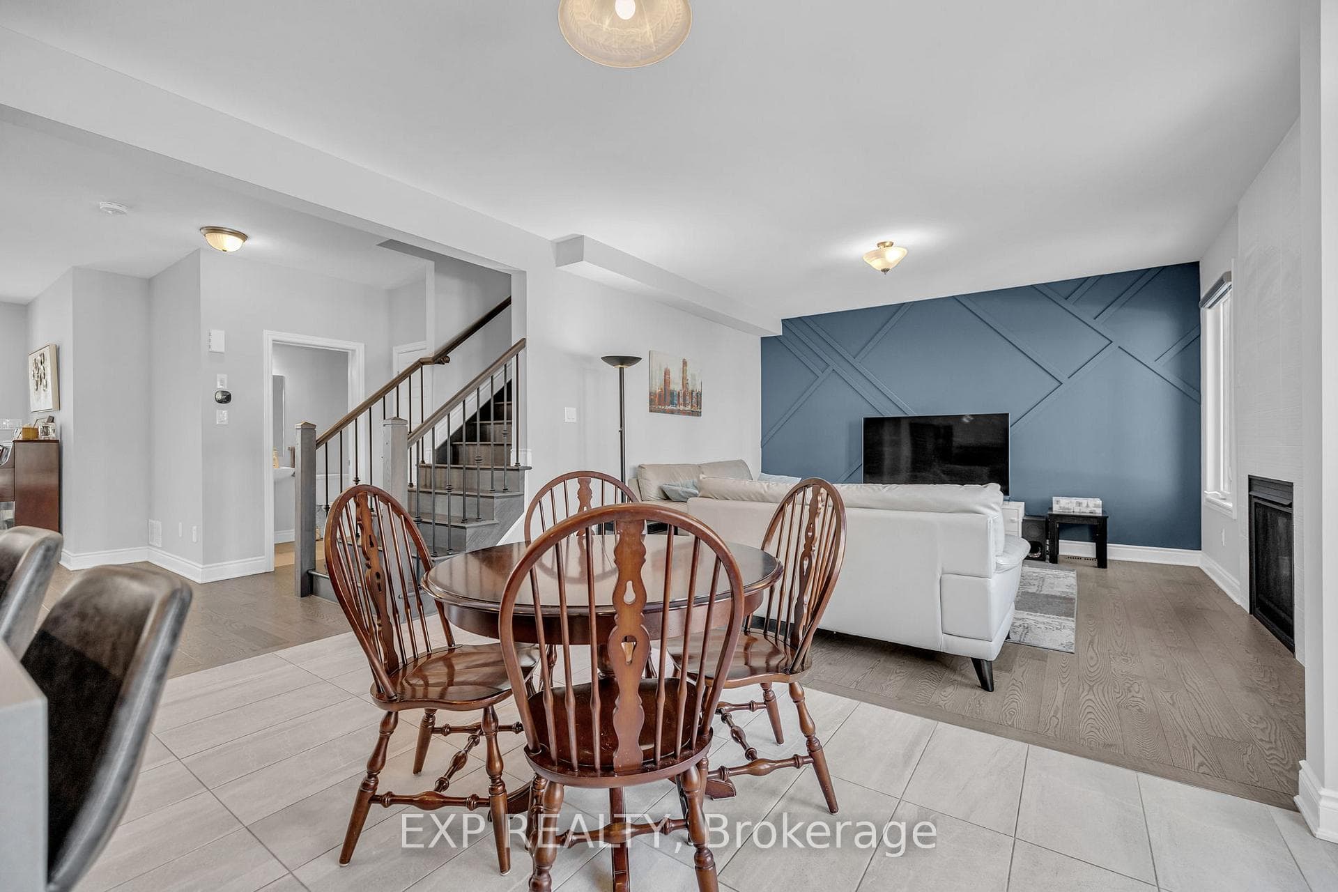 639 Parade Drive photo 13