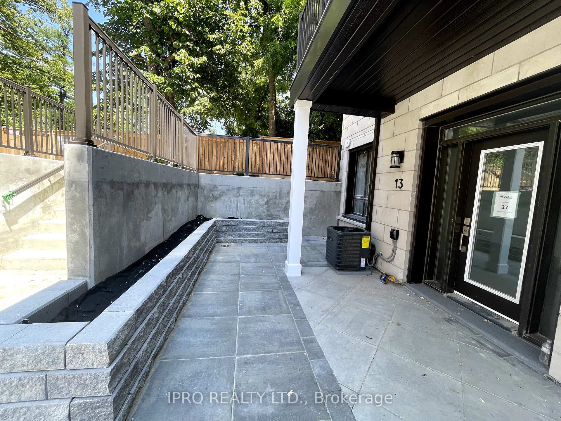 4017 Hickory Drive Unit 13 photo 3
