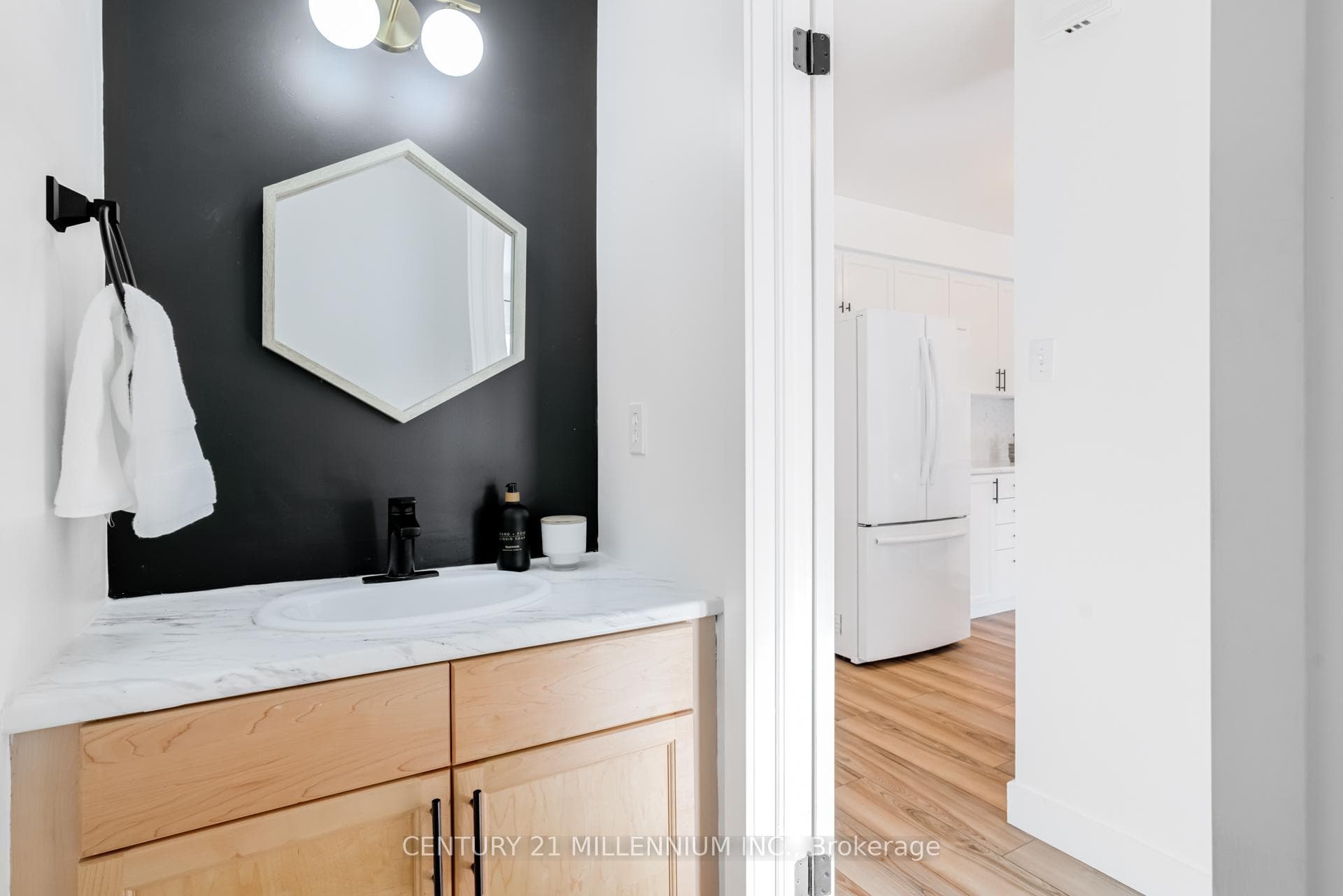 124 Gosling Gardens Unit 32 photo 16