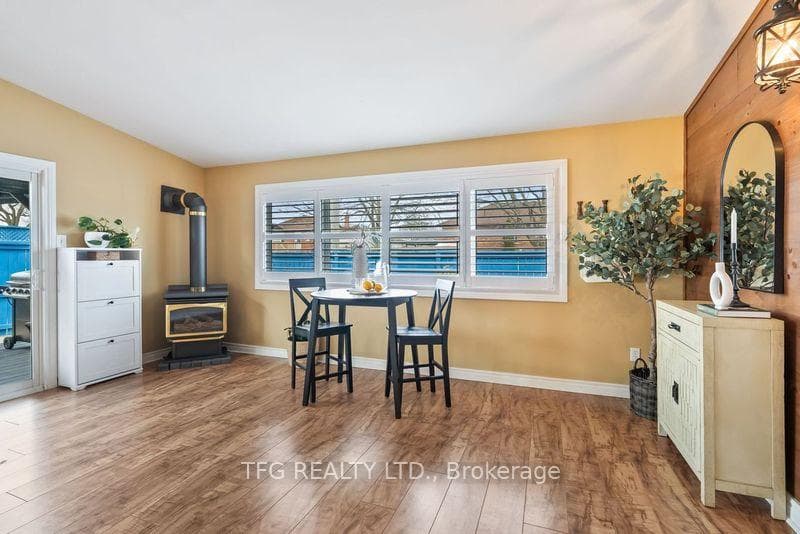 608 Olive Avenue photo 11