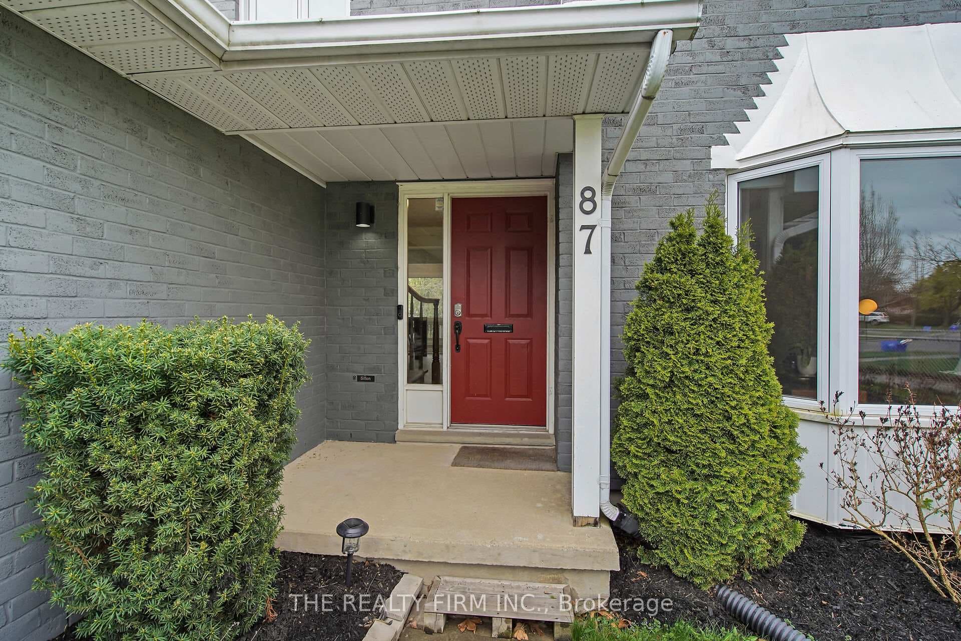 87 Westwinds Drive photo 3