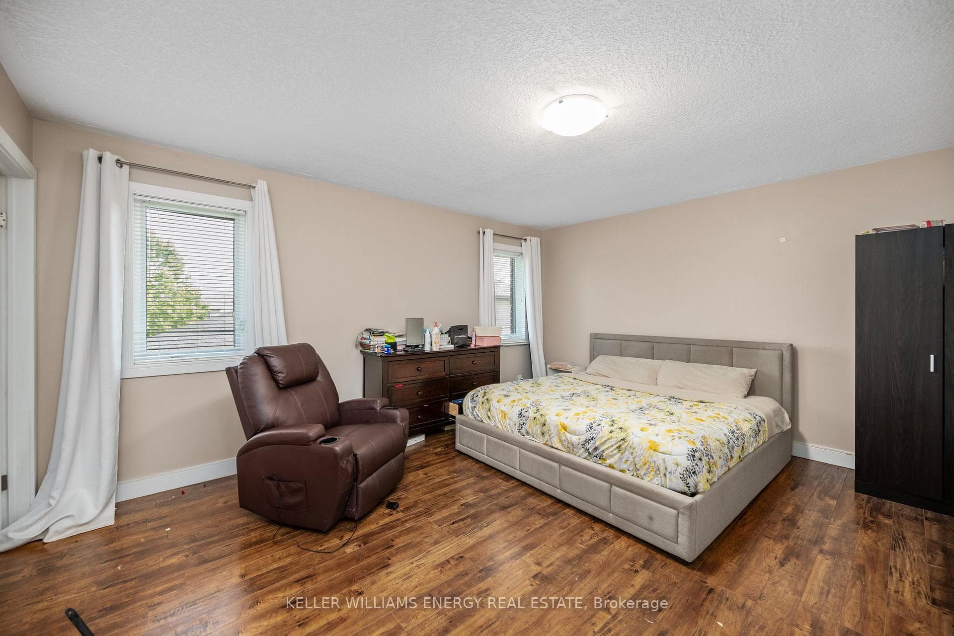 292 Falcon Drive Unit 3 photo 14