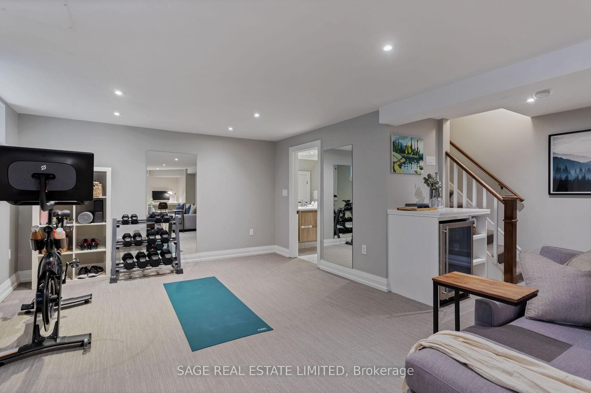 51 Grenview Boulevard photo 39