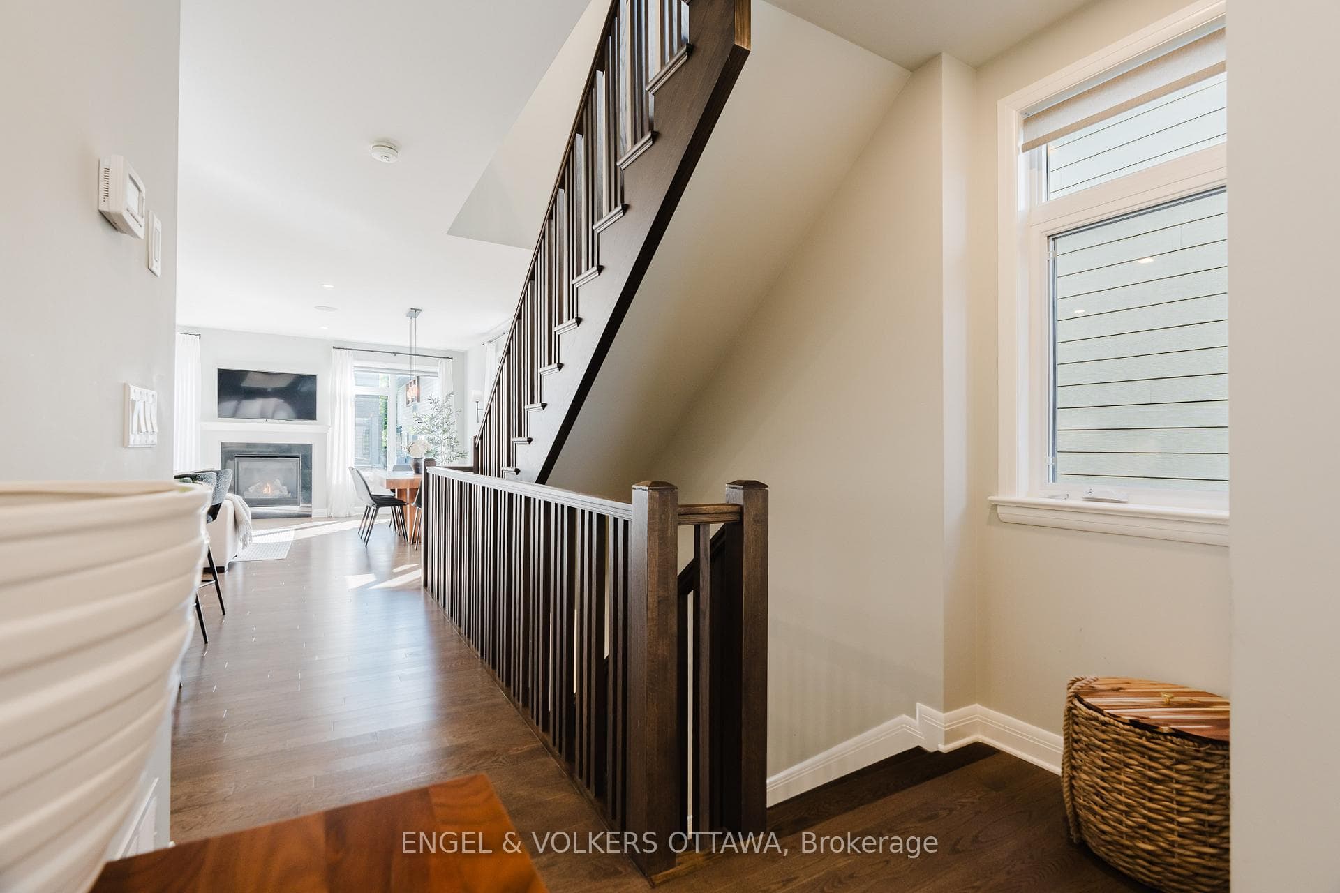 512 Chene Way photo 33