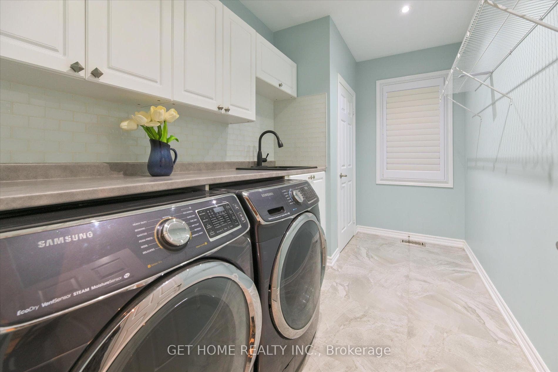 11 Garrardview Street photo 35