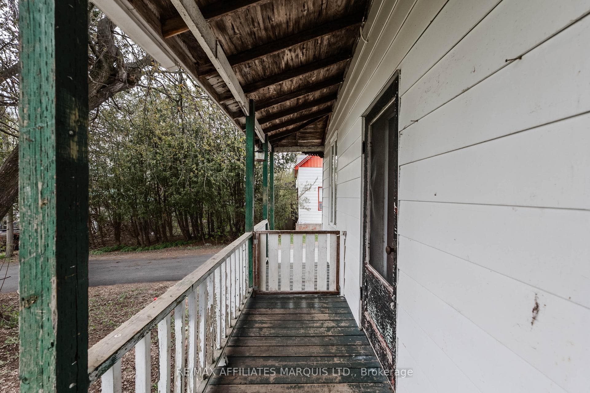 21910 Seguin Mill Street photo 7