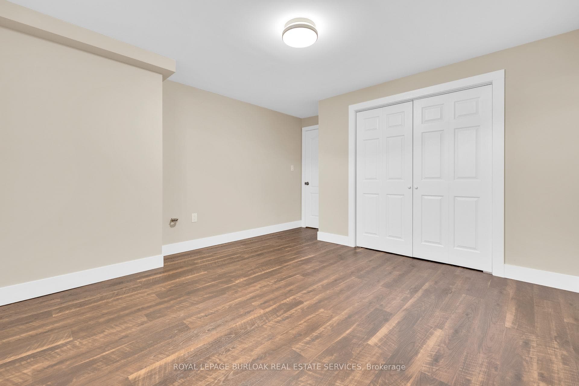 1160 Alliance Street photo 20
