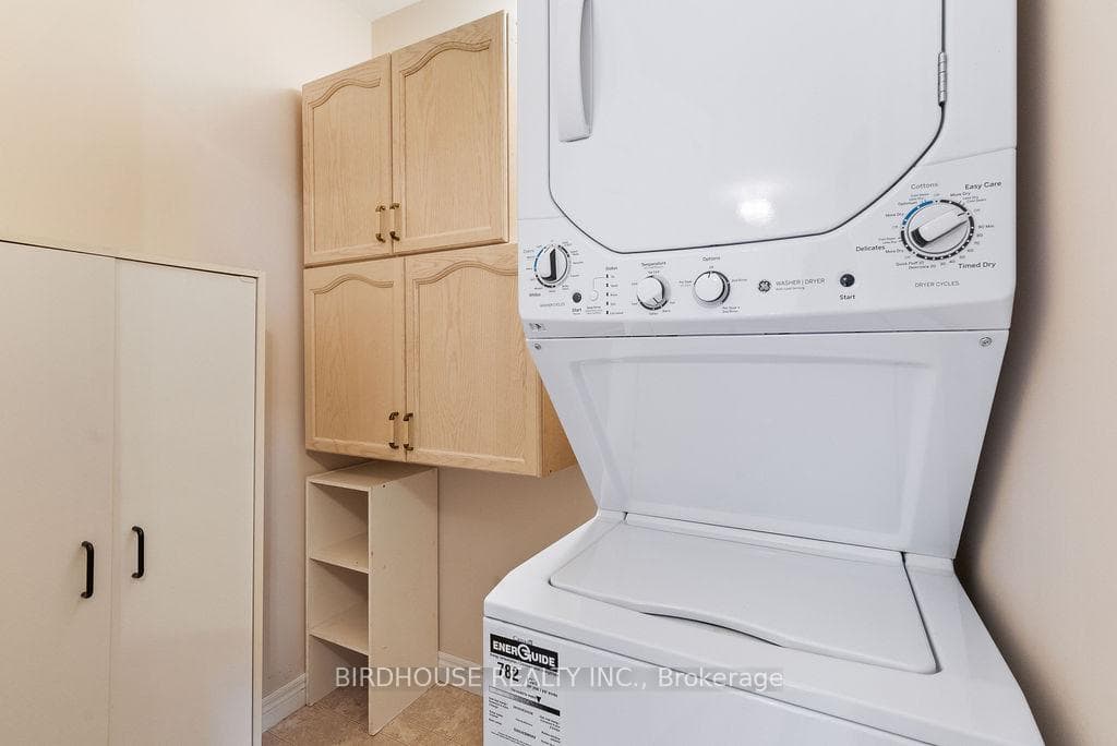 7 Samuel Place photo 11