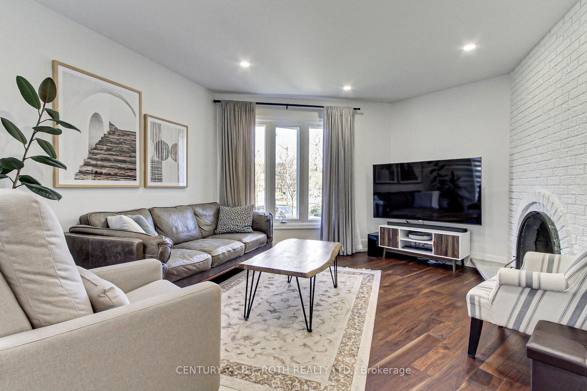 2931 Saint Malo Circle photo 20