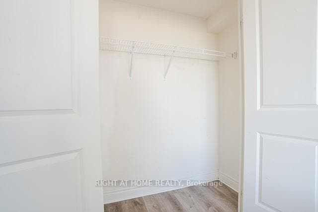 701 Sheppard Avenue Unit 512 photo 23