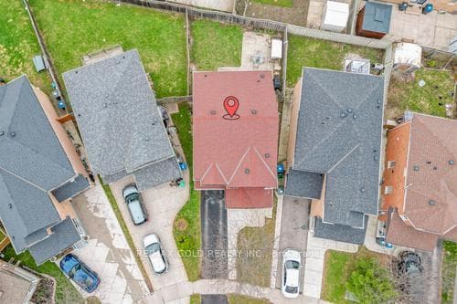 116 Heartleaf Crescent photo 40
