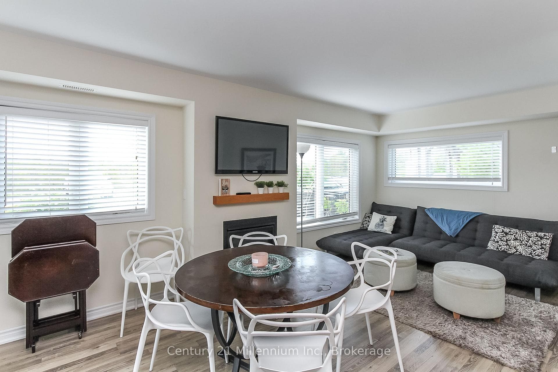 7 ANCHORAGE Crescent Unit 108 photo 12