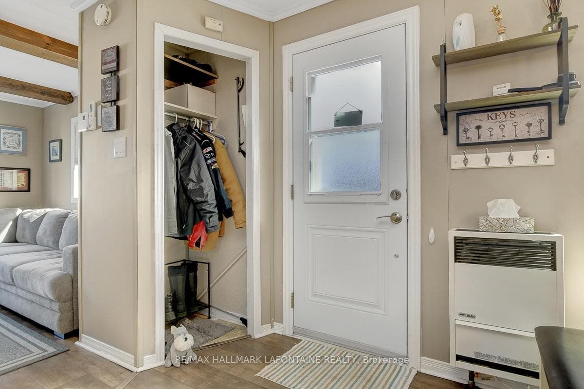 3535 St Joseph Boulevard photo 2