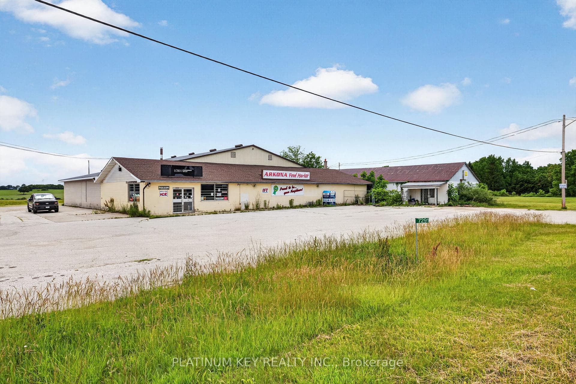 7291 Arkona Road photo 1