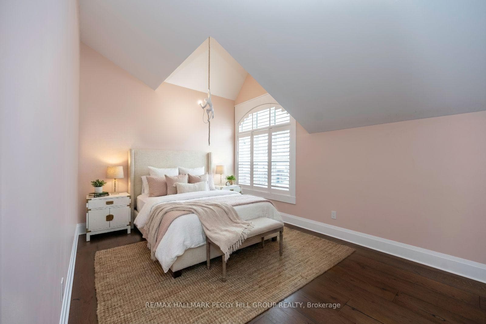 16 Heron Boulevard photo 20
