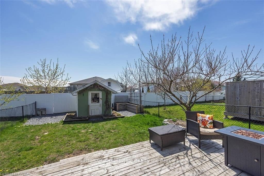 120 SIMURDA Court photo 42
