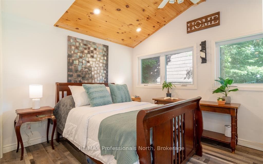 899 KATRINE Road photo 23