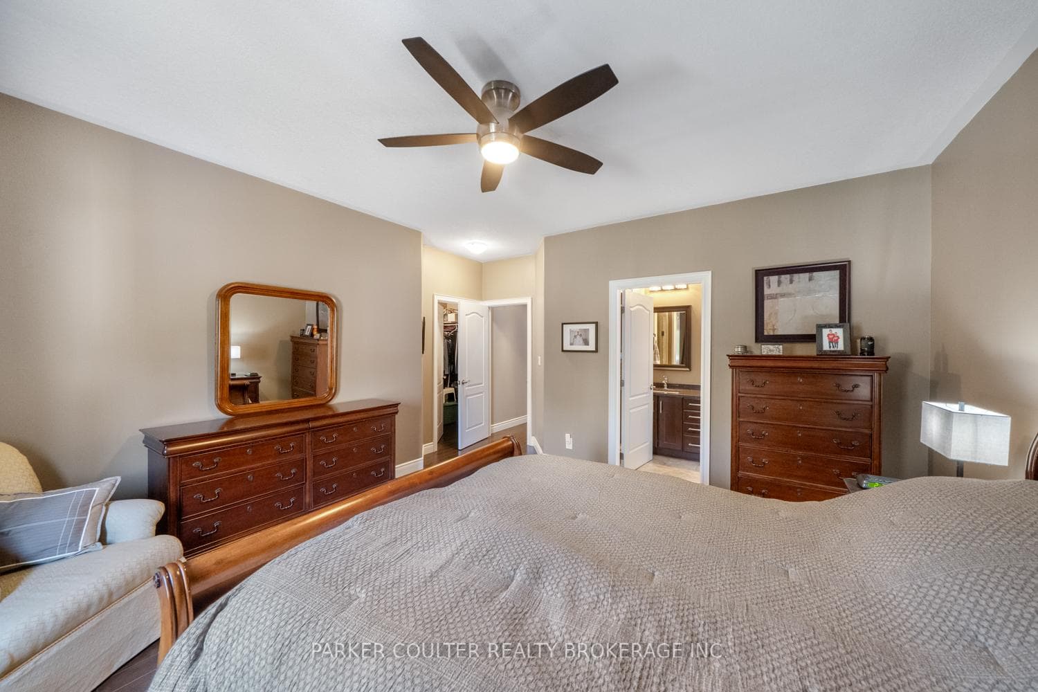 3213 Beach Avenue photo 22