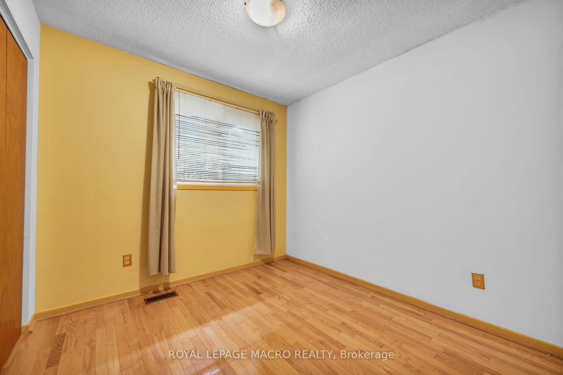 110 Guildwood Drive photo 21