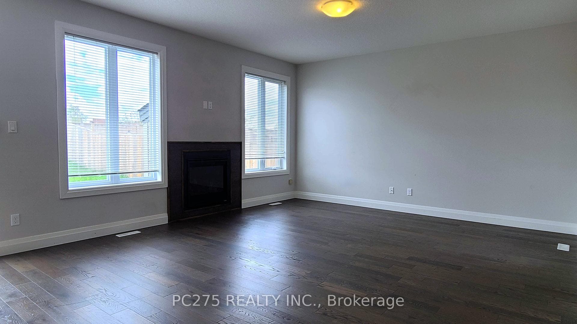 1244 Sandbar Street photo 9