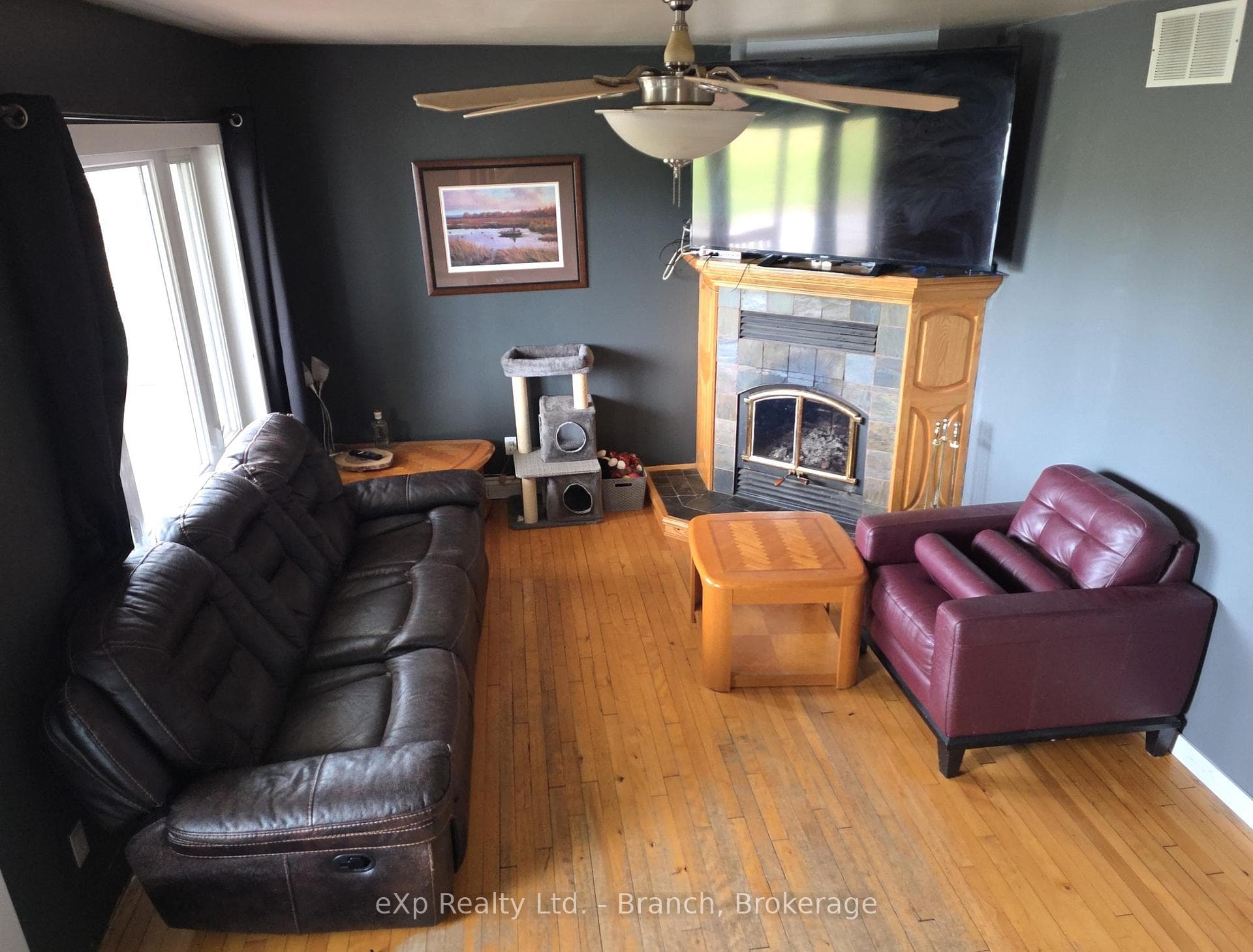 120 Circle Place photo 8