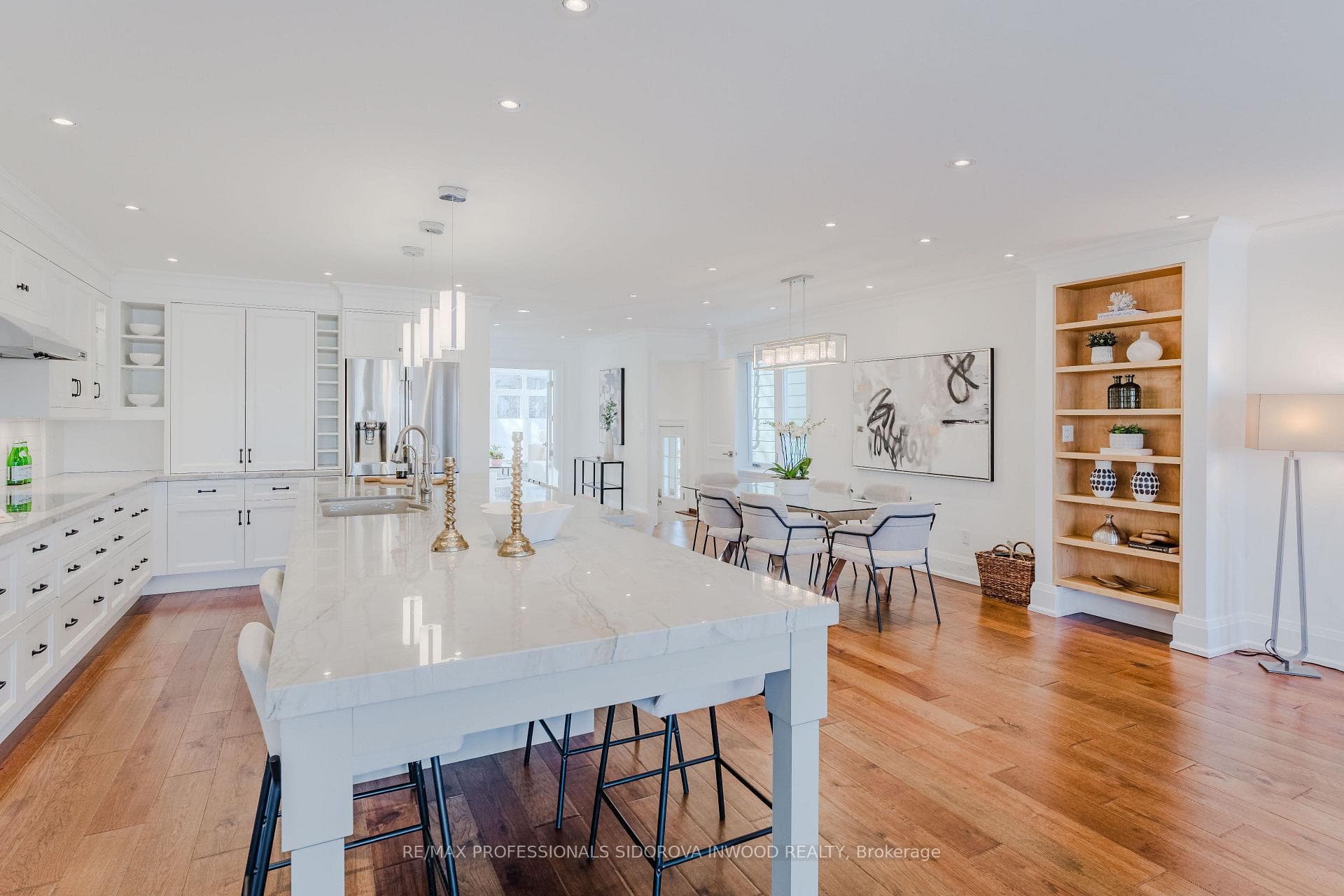 57 Lavinia Avenue photo 11