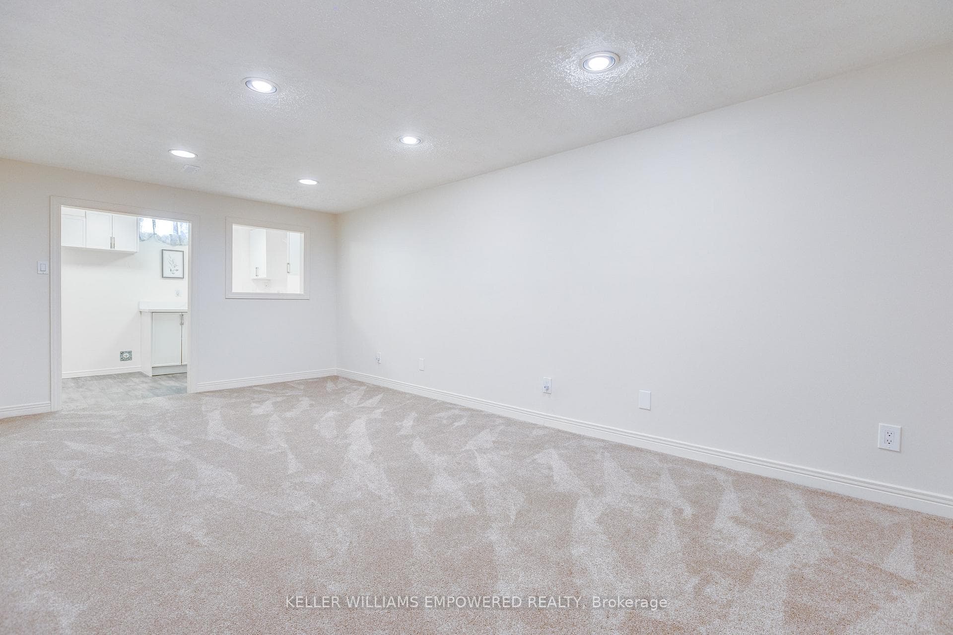 57 Mcmullen Crescent photo 19