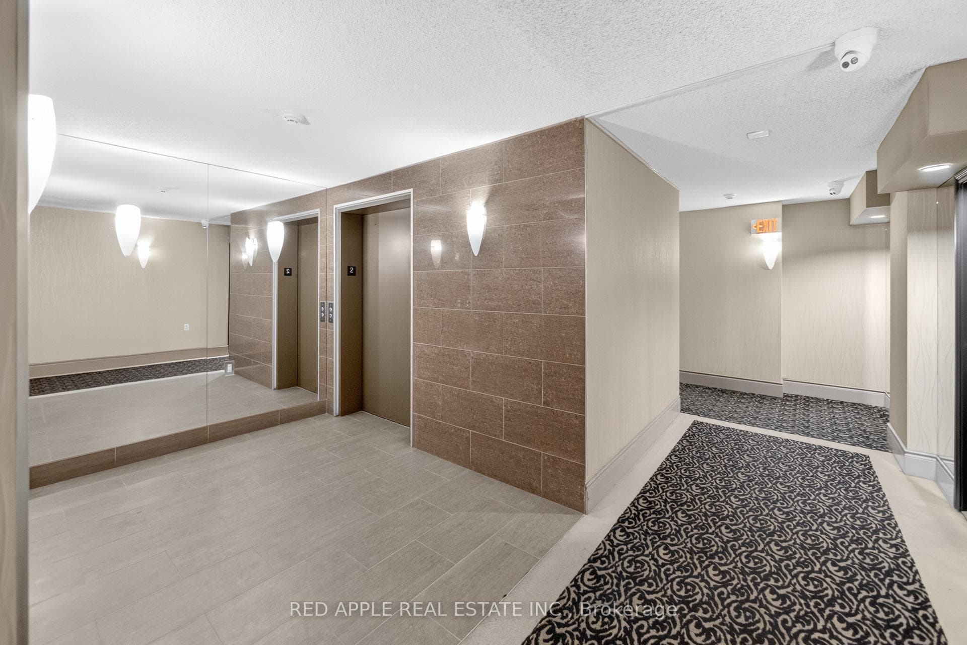 872 Sheppard Avenue Unit 204 photo 10