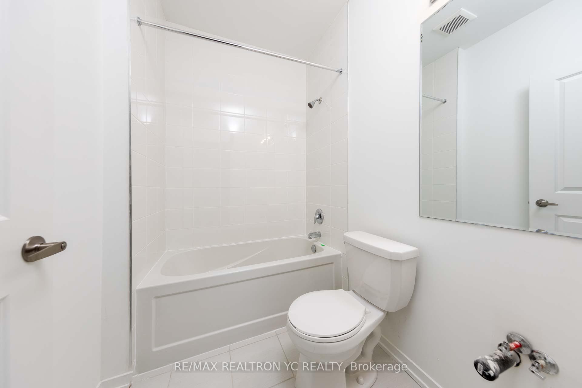 221 Monarch Avenue Unit 84 photo 9