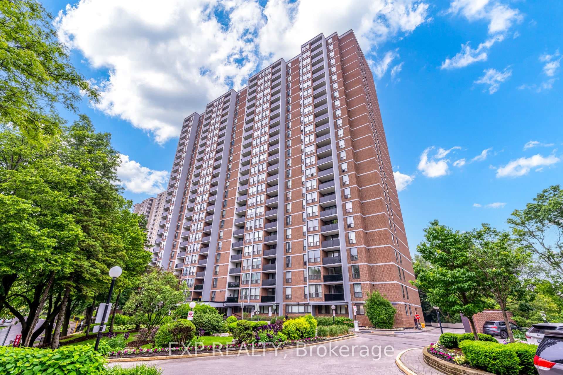 85 Emmett Avenue Unit 1607 photo 1