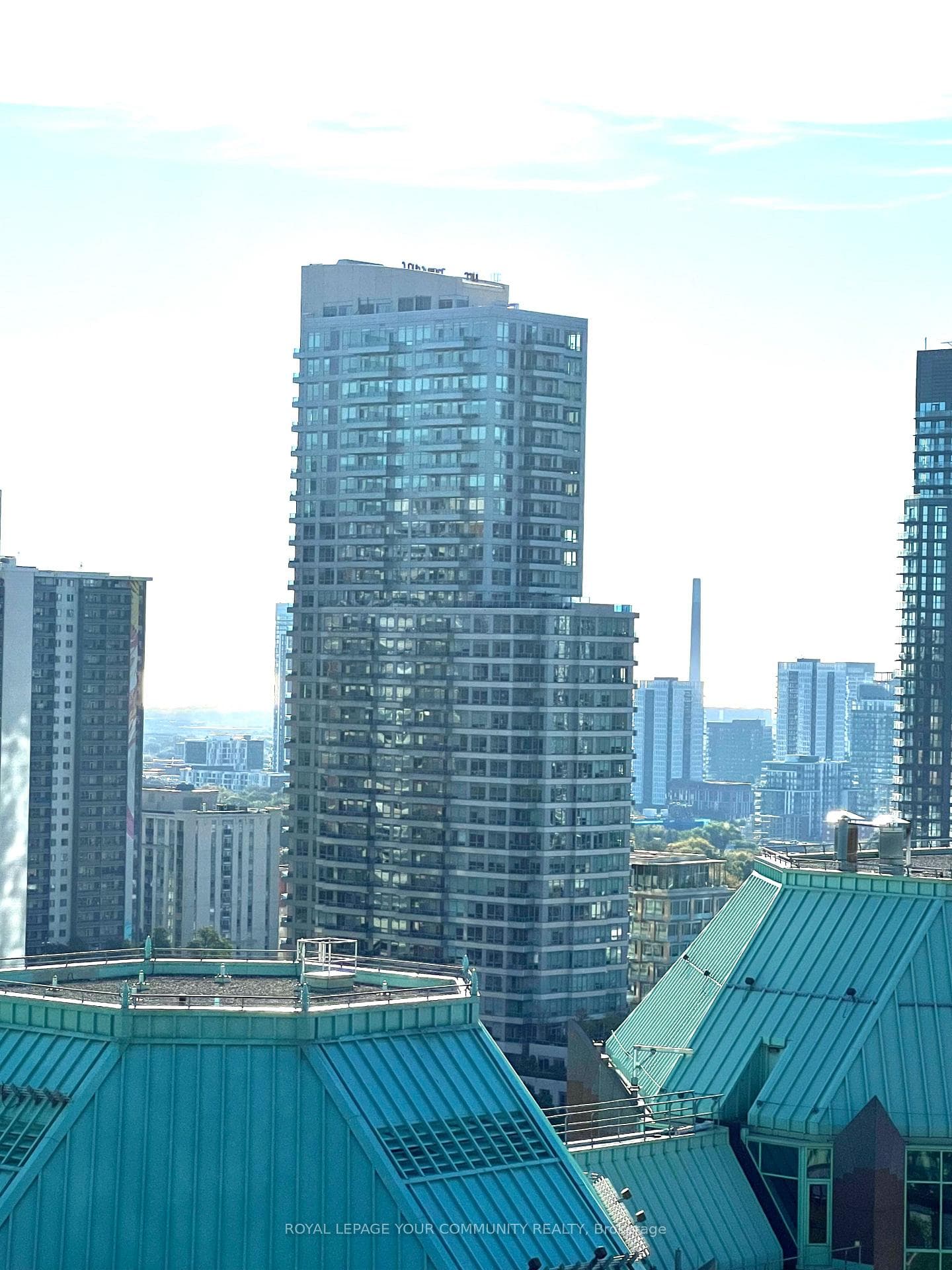 110 Charles Street Unit 2202 photo 31