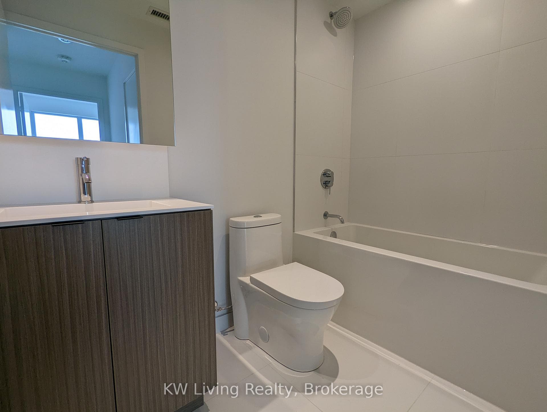 20 Edward Street Unit 602 photo 7