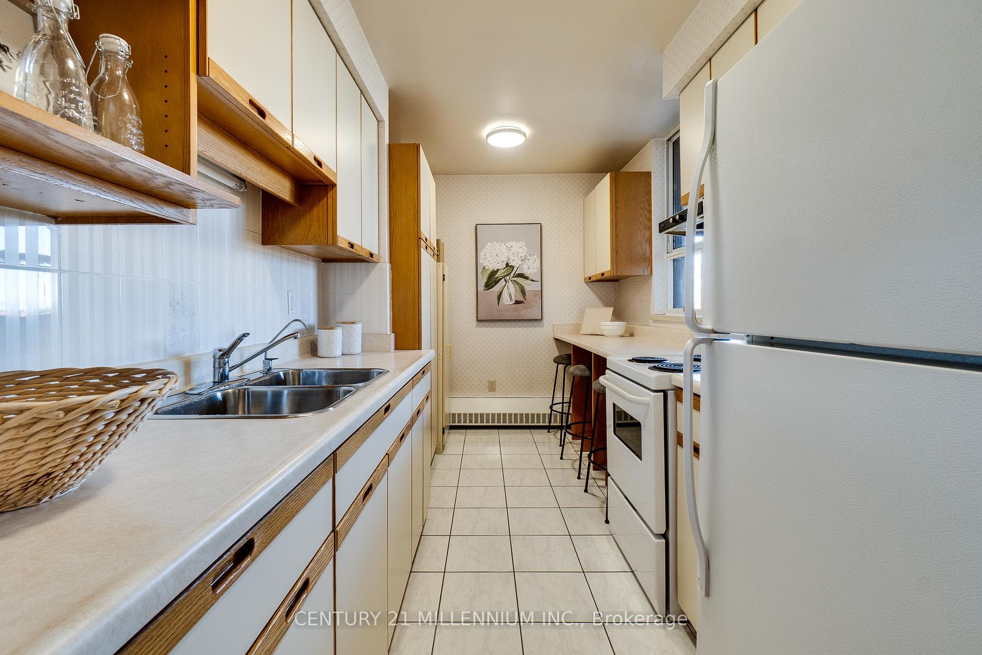 1625 Bloor Street Unit 719 photo 13