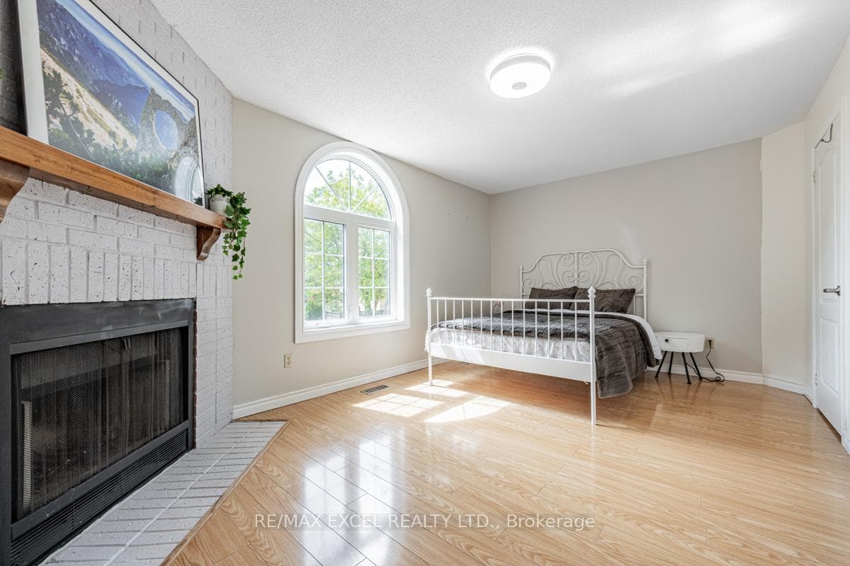 16 Iles Street photo 13